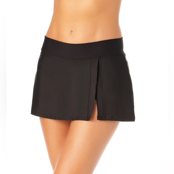 NWT Anne Cole Women’s Black Swimsuit Skirt Bottom 22W Front Slit Stretch Sporty - Picture 1 of 13